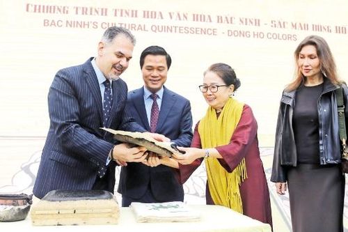 Đưa di sản văn hóa vươn tầm quốc tế