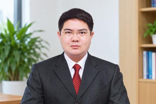 Xây dựng đội ngũ cán bộ ngang tầm nhiệm vụ
