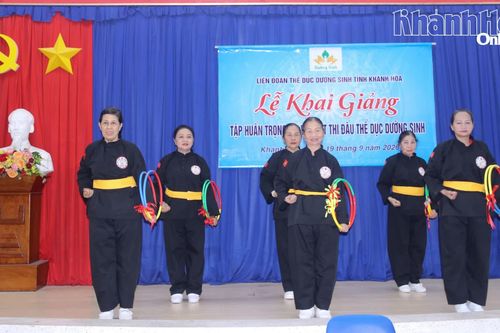 Tập huấn công tác trọng tài trong thi đấu thể dục dưỡng sinh cho 30 học viên