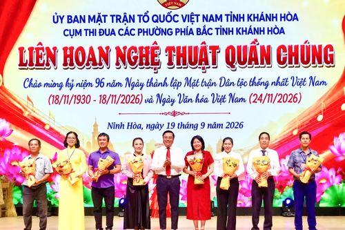 Đội nghệ thuật quần chúng phường Nam Nha Trang giành giải nhất