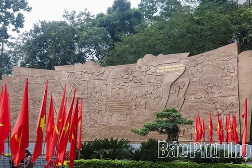 Từ lời Người căn dặn đến biểu tượng trường tồn nơi Đất Tổ
