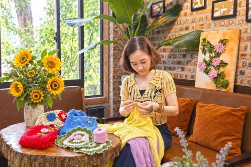 Sống chậm bên những sợi len