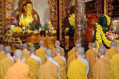 Lễ truyền giới Bồ-tát Đại giới đàn Thanh Kiểm tại chùa Vĩnh Nghiêm