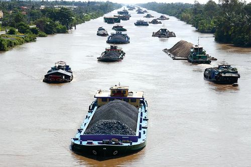 Đánh thức lợi thế đường thủy, hướng tới mạng lưới vận tải xanh