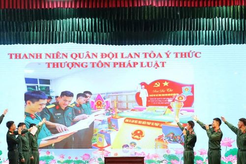 Thanh niên quân đội lan tỏa tinh thần thượng tôn pháp luật
