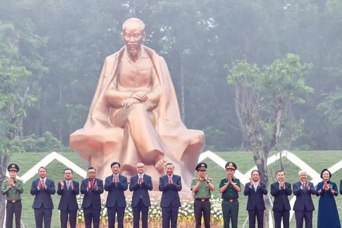 Tổng Bí thư, Chủ tịch nước Tô Lâm dự lễ khánh thành Tượng đài 'Bác Hồ với Ngày hội non sông'