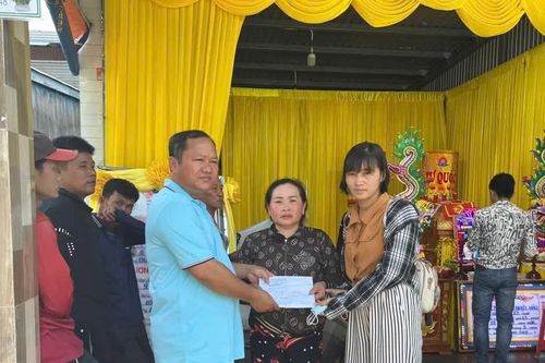 Tìm thấy thi thể hai cha con bị điện giật, mất tích trên sông