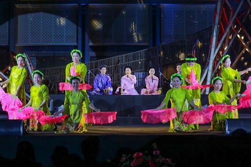 Chương trình nghệ thuật truyền thống "Âm nhạc và Di sản"