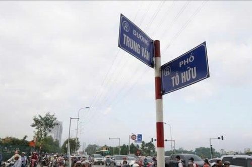 Điều chỉnh tổ chức giao thông tại nút giao Tố Hữu - Trung Thư