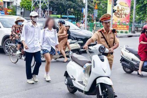 Xử phạt 1.780 học sinh vi phạm giao thông trong 2 tuần