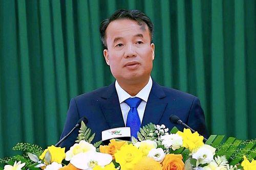 Ông Nguyễn Thế Mạnh được bầu giữ chức Chủ tịch UBND tỉnh Thái Nguyên