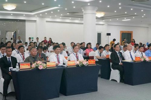 Giao thương biên mậu: Không chỉ thông cửa khẩu, cần thông cả logistics và dữ liệu
