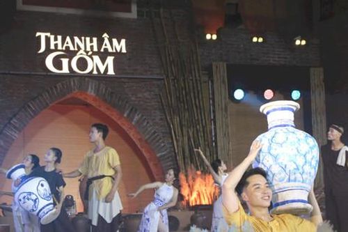 Khai mạc 'Thanh âm Gốm': 'Hội làng' sáng tạo trong lòng di sản Bát Tràng