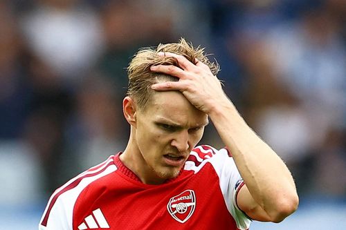 Arsenal bị Brighton 'dạy một bài học'
