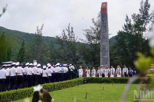 Nghĩa tình từ Thành phố mang tên Bác đến Đặc khu Côn Đảo