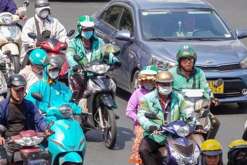 Khoảng trống an sinh với lao động phi chính thức