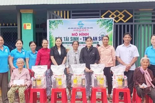Nối liền vòng tròn nhân ái