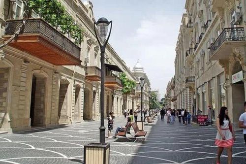 Một thoáng Baku