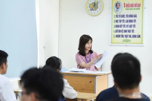 Điểm chuẩn đại học 28, cộng IELTS tới 1,5 điểm là bất hợp lý