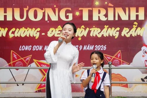 Trung thu sớm ấm tình quân dân nơi hải đảo TPHCM