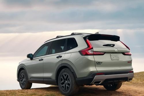 Honda 'tất tay' với xe hybrid, hé lộ về CR-V đời mới