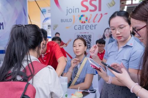 Doanh nghiệp cần gì ở ứng viên Gen Z ngoài tấm bằng đẹp?