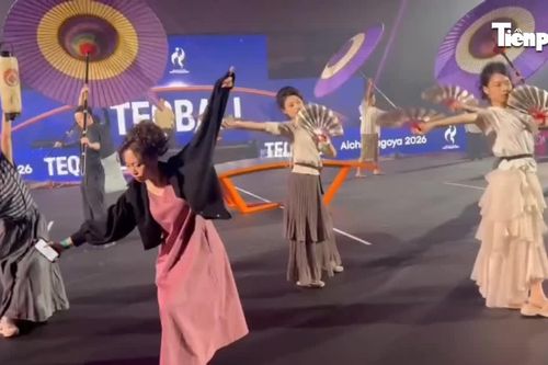 Xem các thiếu nữ Nhật Bản diễn điệu Yosakoi tràn đầy năng lượng tại Asiad 20