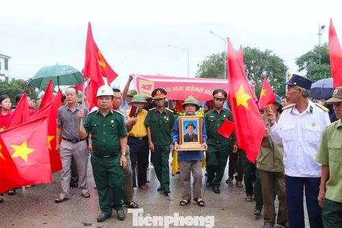 Cưới vợ được 7 ngày rồi ra trận, 59 năm sau người lính mới trở về
