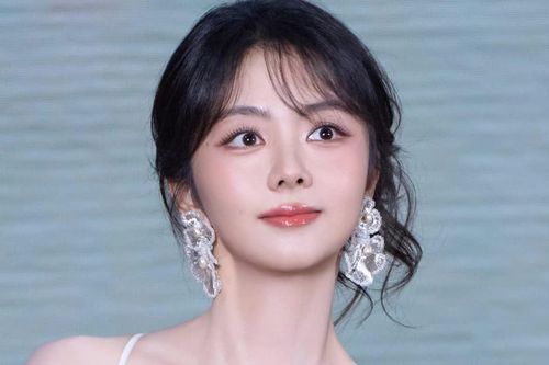Đàm Tùng Vận có đang lợi dụng Triệu Lệ Dĩnh?