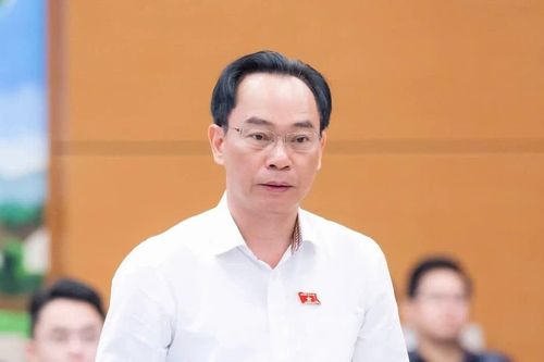 Bộ trưởng Giáo dục nói gì về bỏ cộng điểm chứng chỉ ngoại ngữ?