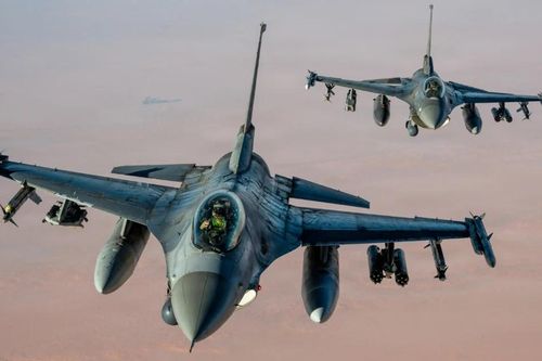 'Quái vật' F-16G lộ diện với siêu cảm biến, tầm bay 'khủng' thay đổi diện mạo Không quân Mỹ