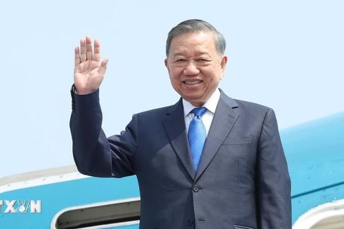 Tổng Bí thư, Chủ tịch nước Tô Lâm lên đường dự Phiên thảo luận cấp cao Đại hội đồng Liên hợp quốc khóa 81 tại Hoa Kỳ và thăm cấp Nhà nước tới Canada