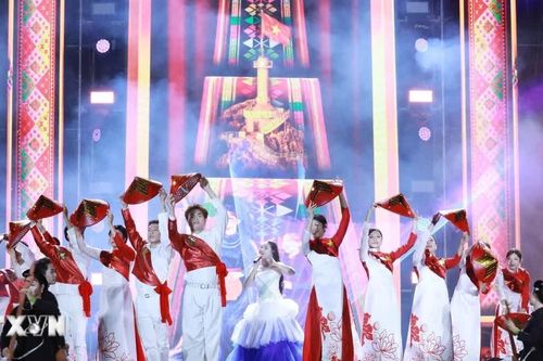 Lung linh Lễ hội 'Ánh sáng biên cương' lần thứ nhất tại Lạng Sơn