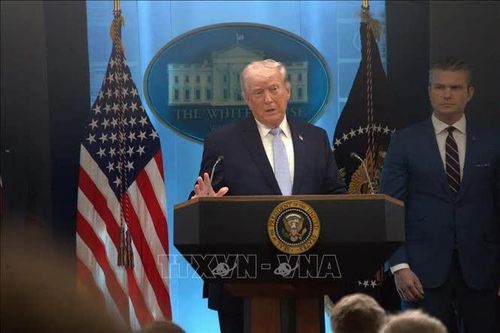 Quyết định của Tổng thống Trump khi Mỹ phát cảnh báo tới công dân khắp Trung Đông