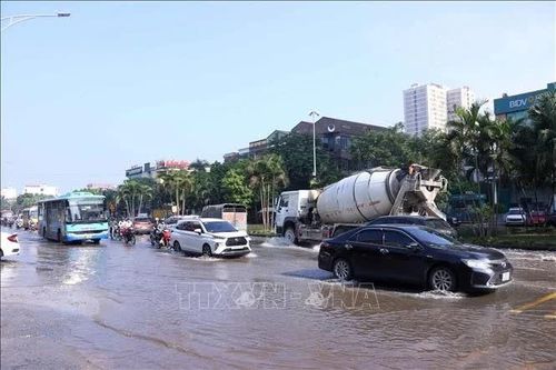 Nước cơ bản đã rút tại các điểm ngập sâu ở Hà Nội