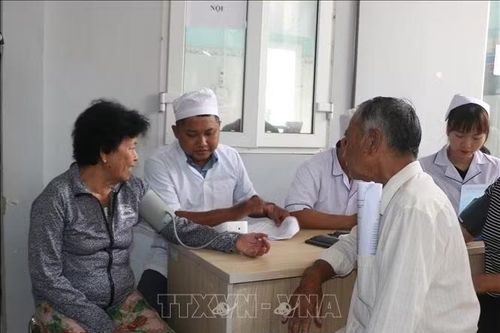 Ứng dụng AI, đổi mới công nghệ, nâng cao chất lượng y tế