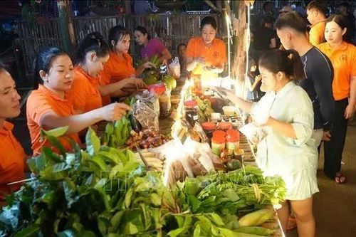 Giá trị từ những phiên chợ nông sản vùng cao