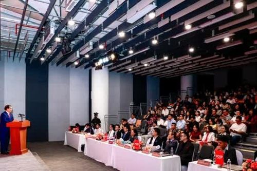 Nhà sáng tạo nội dung cần hiểu luật, giữ bản quyền và phát triển giá trị