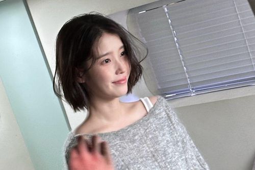 IU lên tiếng về quyết định đặc biệt sau 10 năm