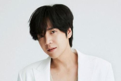 Phim mới của Jang Geun Suk bất ngờ tạm dừng quay