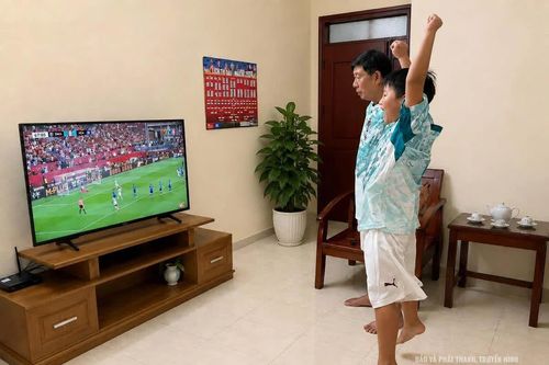 Nếu mệt rồi... bật ti vi thôi