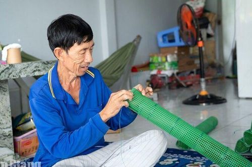 Làng nghề lợp lươn Cần Đăng vào mùa