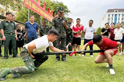 Giải thể thao chào mừng 80 năm truyền thống Quân khu 2