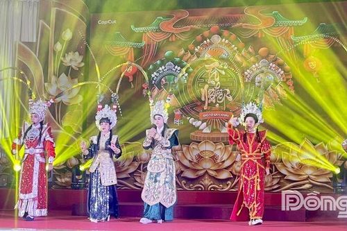 Giới thiệu tác giả, tác phẩm chào mừng Ngày Sân khấu Việt Nam