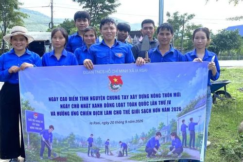 Tuổi trẻ Gia Lai sôi nổi ra quân vì môi trường, chung tay xây dựng nông thôn mới