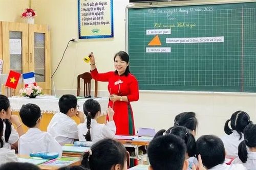 Bộ GD&ĐT yêu cầu không giao chỉ tiêu điểm số, tỉ lệ học sinh khá giỏi cho giáo viên