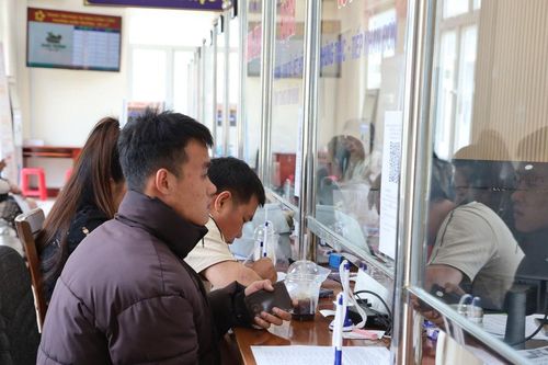 Lâm Đồng xây dựng nền hành chính số gần dân
