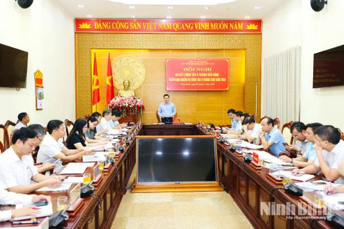 Ninh Bình trao truyền và phát huy giá trị văn hóa, nguồn lực các tôn giáo: (Kỳ II): Khơi nguồn lực các tôn giáo, xây dựng Ninh Bình giàu đẹp, văn minh