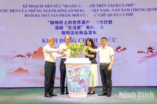 Đẩy mạnh hợp tác văn hoá du lịch Việt Nam và tỉnh Vân Nam (Trung Quốc)