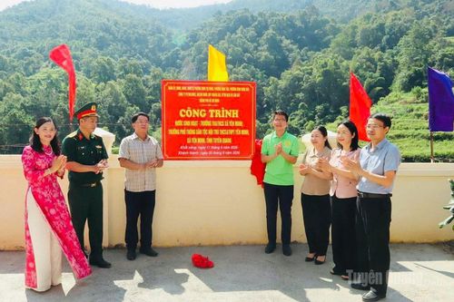 Khánh thành công trình cấp nước sinh hoạt phục vụ trường học tại Yên Minh